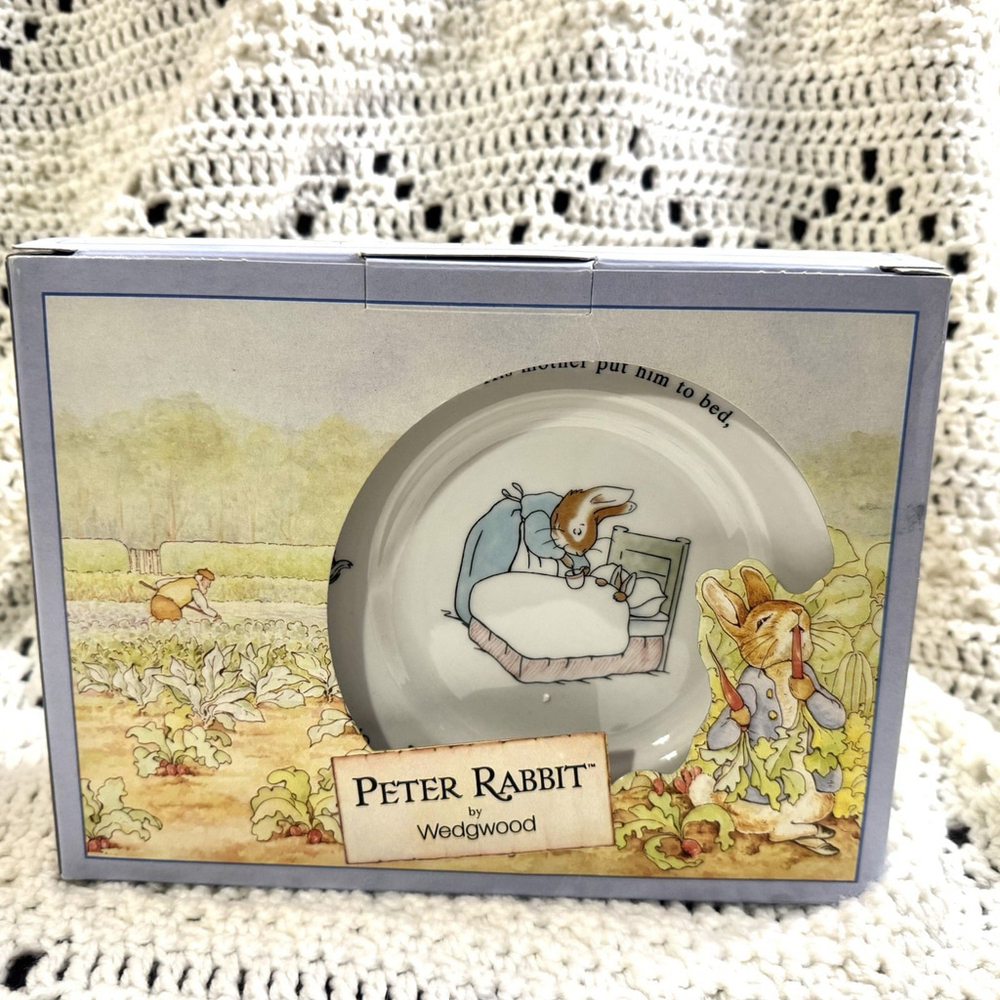 Vtg New Wedgwood Peter Rabbit 3-Piece Breakfast Set Bowl Plate Mug England - Picture 9 of 13